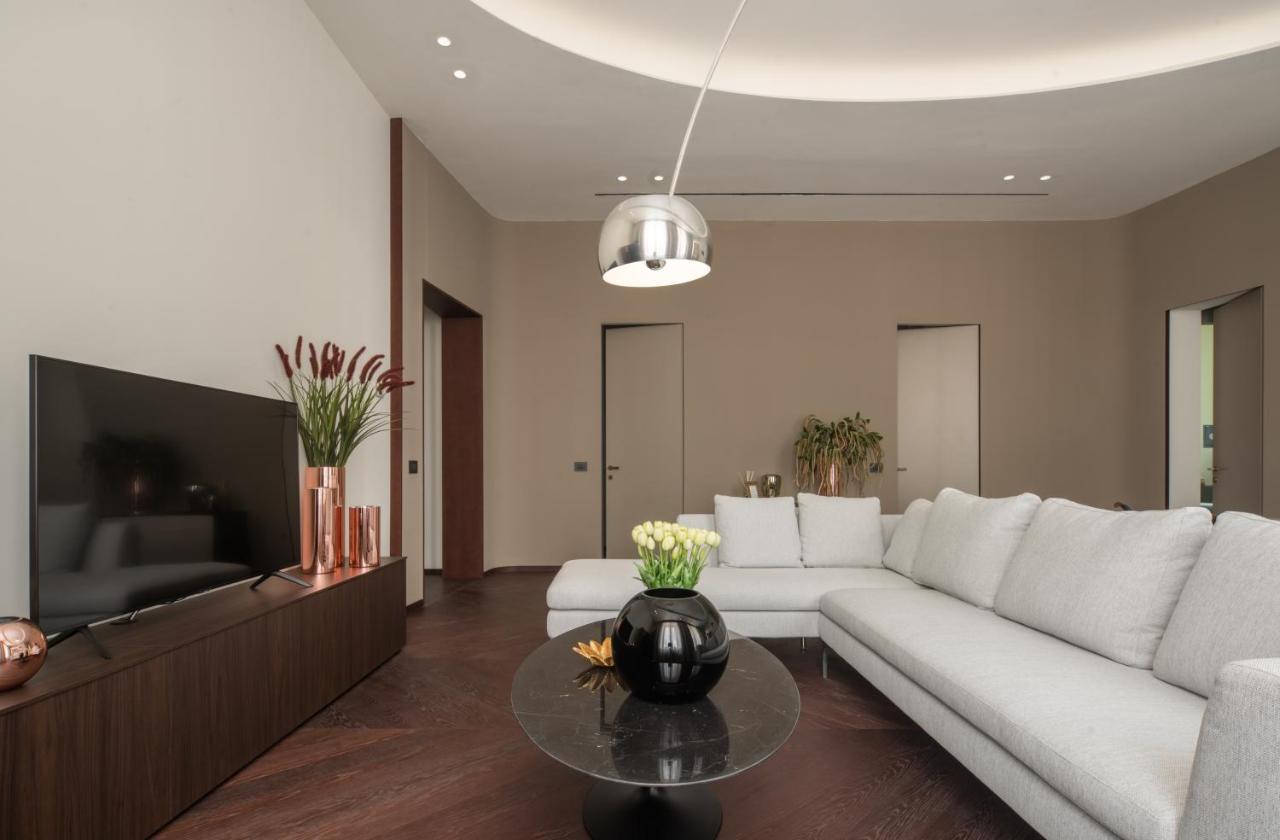 Sant'Ambrogio Luxury Apartment R&R Milan Exterior photo